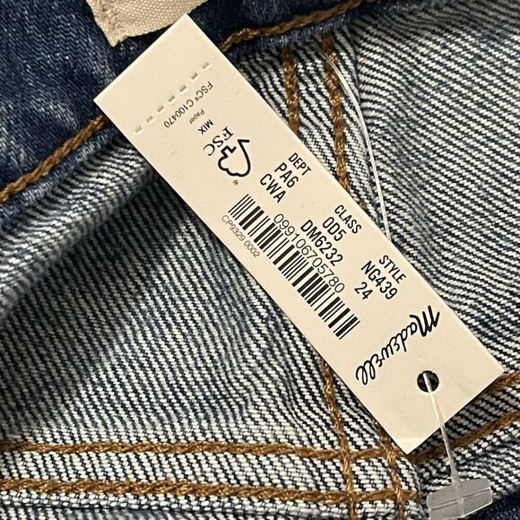 MADEWELL Relaxed Mid-Length Denim Jean Shorts Size 24 NWT Raw Hem Casual - Picture 9 of 13